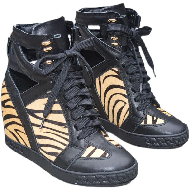 Женские ботильоны на танкетке, повседневные ботинки с высоким верхом, на шнуровке, с полосками зебры, в стиле пэчворк, короткие ботинки, Новинка
Женские ботильоны на танкетке, повседневные ботинки с высоким верхом, на шнуровке, с полосками зебры, в стиле пэчворк, короткие ботинки, Новинка