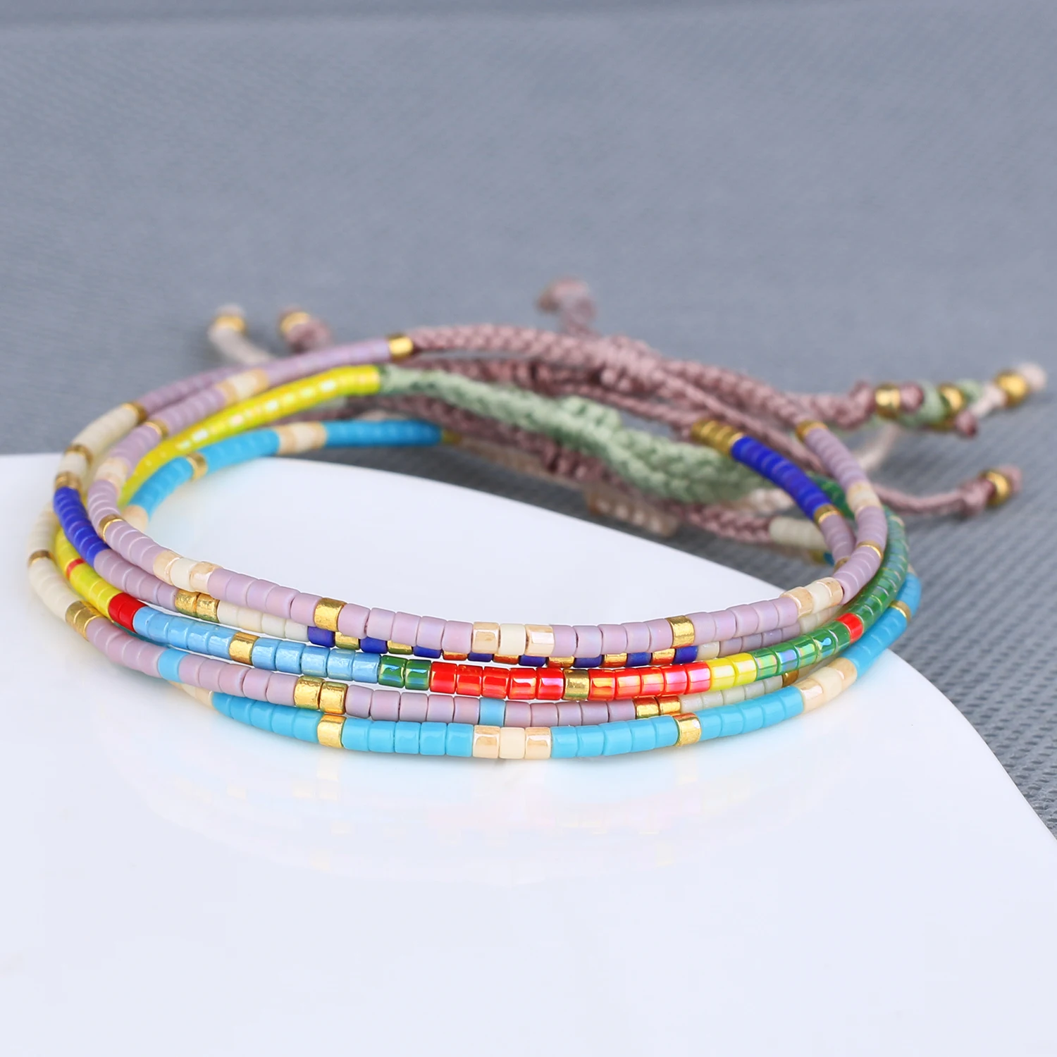 KELITCH New Couple Bangle Miyuki Seed Beaded Crystal Bracelets Adjustable Handmade Women Bracelet Jewelry Girls Friendship Gifts
KELITCH New Couple Bangle Miyuki Seed Beaded Crystal Bracelets Adjustable Handmade Women Bracelet Jewelry Girls Friendship Gifts