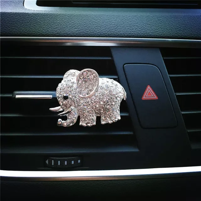 Air Outlet Clip Car Perfume Auto Accessories Car-styling Diamond Crystal Air Freshener Auto Decoration car ornament
Air Outlet Clip Car Perfume Auto Accessories Car-styling Diamond Crystal Air Freshener Auto Decoration car ornament