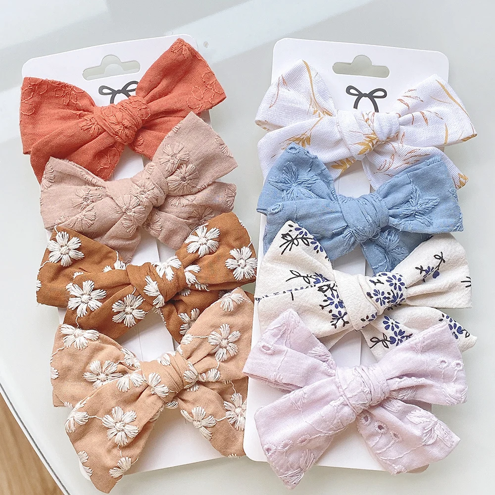 4PCS/Set Flower Print Embroidery Hairpins Kids Children Sweet Bow Hair Clips Handmade Cotton Barrettes Girls Hair Accessories
4PCS/Set Flower Print Embroidery Hairpins Kids Children Sweet Bow Hair Clips Handmade Cotton Barrettes Girls Hair Accessories