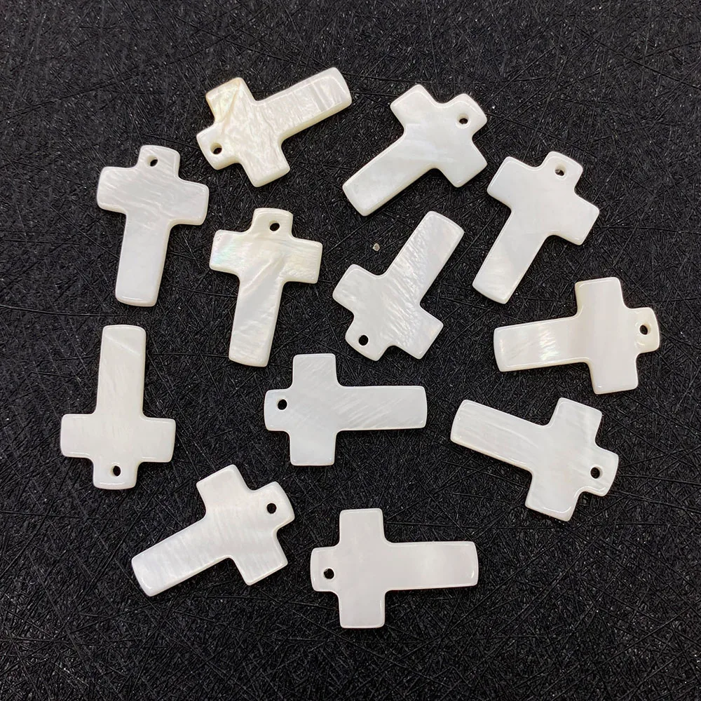10pcs Natural Freshwater Shell Pendant Cross Punch Mother of Pearl Pendant for DIY Handicraft Necklace Accessories 14x20mm 
10pcs Natural Freshwater Shell Pendant Cross Punch Mother of Pearl Pendant for DIY Handicraft Necklace Accessories 14x20mm