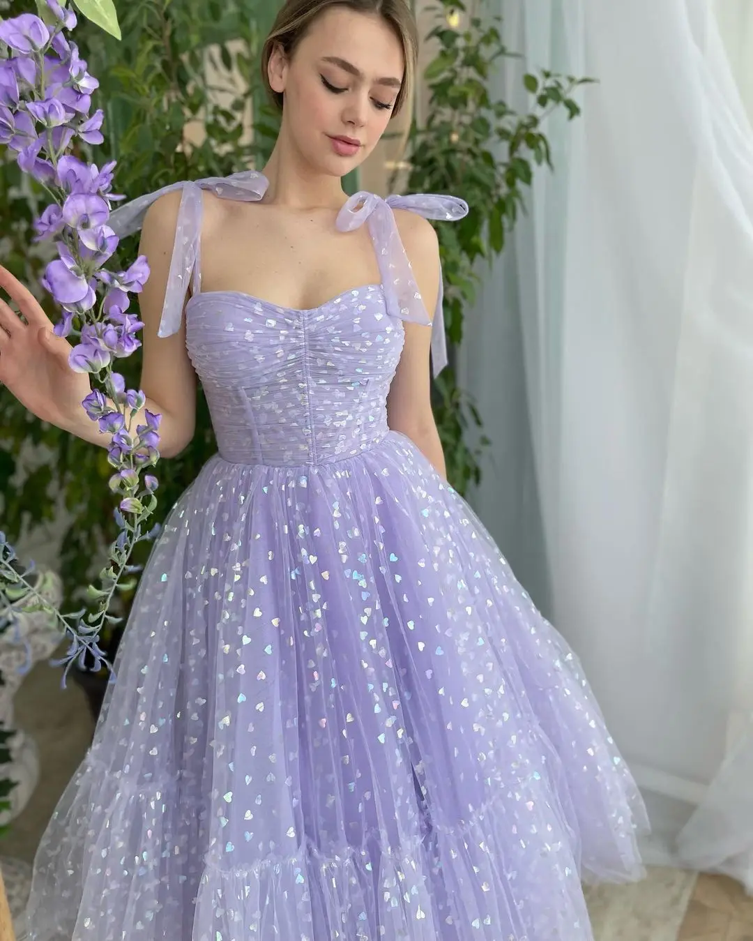Vintage Light Purple Tulle Prom Dresses Sweetheart Knee Length Formal Occasion Dresses for Women
Vintage Light Purple Tulle Prom Dresses Sweetheart Knee Length Formal Occasion Dresses for Women
