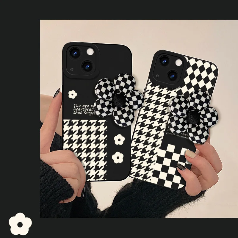 Luxury Down Jacket Plaid Flower Case for IPhone 13 12Mini 11ProX XR XS Max 7 8 Plus SE2 Korea 3D Soft Silicone Shockproof Cover
Luxury Down Jacket Plaid Flower Case for IPhone 13 12Mini 11ProX XR XS Max 7 8 Plus SE2 Korea 3D Soft Silicone Shockproof Cover