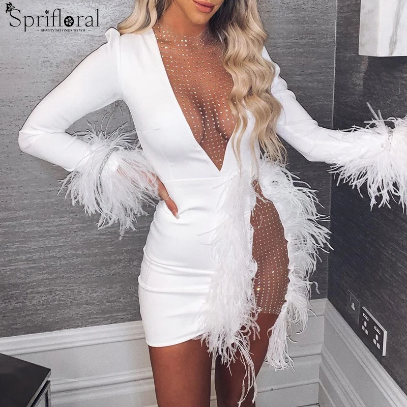 Sexy Feather Patchwork Long Sleeve Mesh Dress Shiny Women Sequin Bodycon Birthday Dresses New Year Party Night Club Vestido
Sexy Feather Patchwork Long Sleeve Mesh Dress Shiny Women Sequin Bodycon Birthday Dresses New Year Party Night Club Vestido