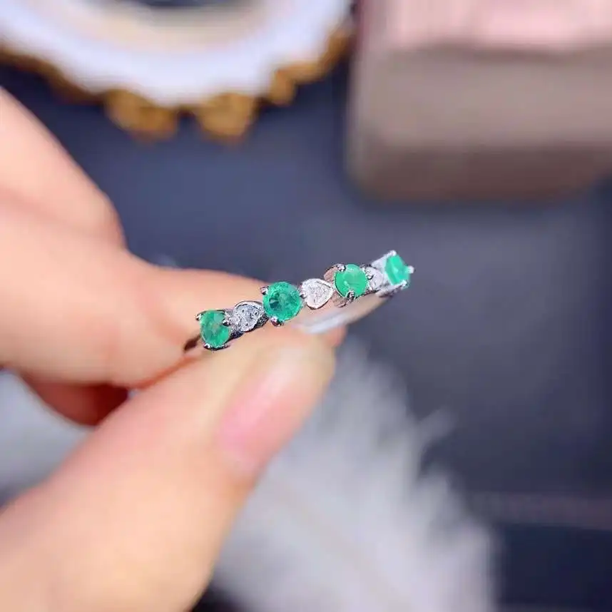 delicate simple Row heart Slender Natural green Emerald gem Ring S925 Silver Natural Gemstone Ring girl Women party gift Jewelry
delicate simple Row heart Slender Natural green Emerald gem Ring S925 Silver Natural Gemstone Ring girl Women party gift Jewelry