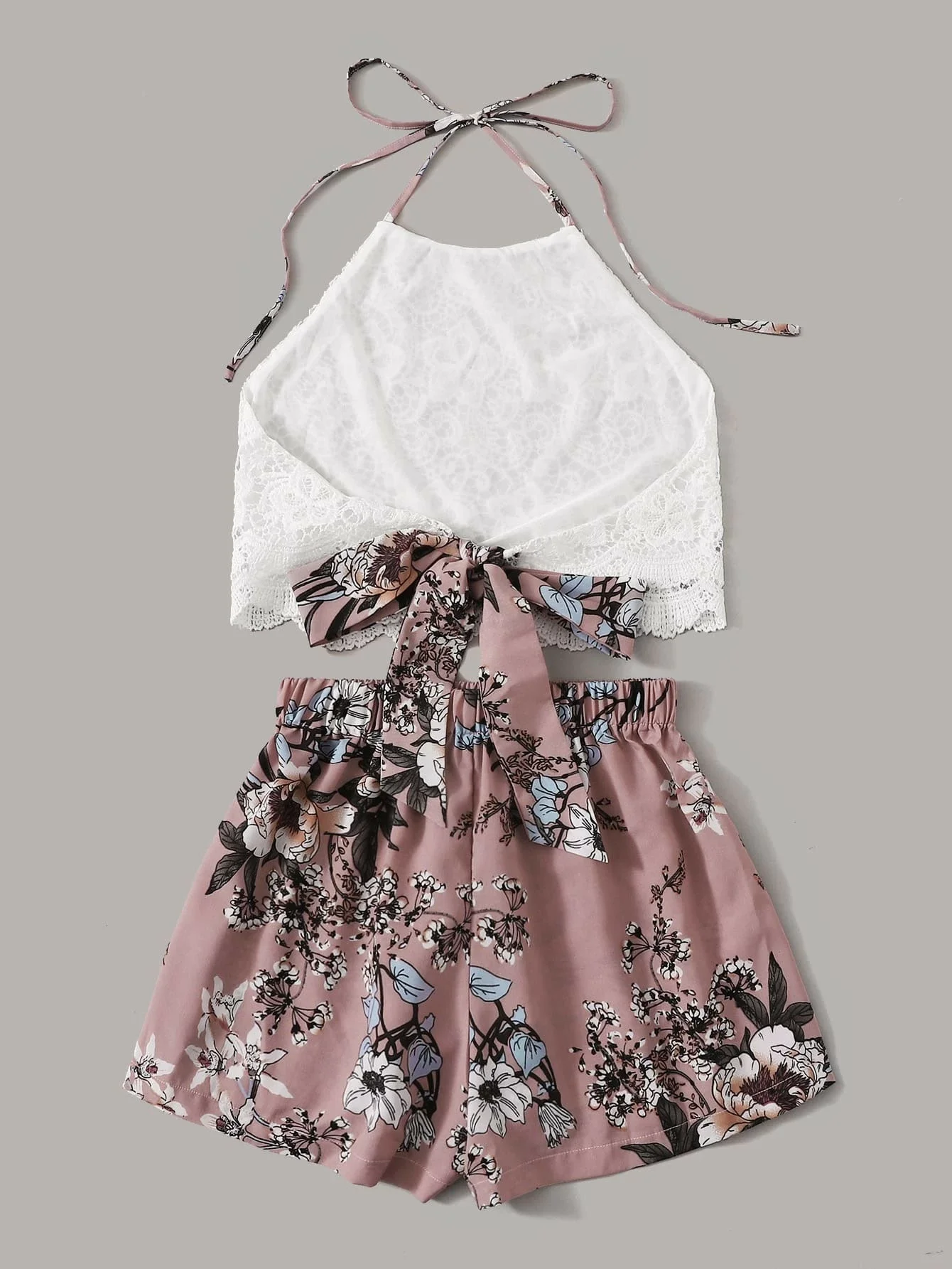 Summer Women’s Two Piece Abstract Print Outfits Casual Slim Fit Clothing Sets Sleeveless Crop Tank Tops +Tie Up Shorts
Summer Women’s Two Piece Abstract Print Outfits Casual Slim Fit Clothing Sets Sleeveless Crop Tank Tops +Tie Up Shorts