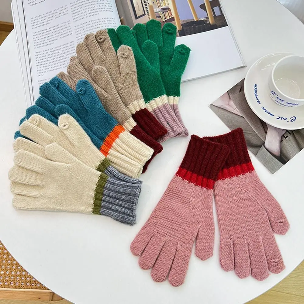 Female Patchwork Warm Touchscreen Gloves Wrist Gloves Knitted Gloves Warm Mittens Driving Gloves
Female Patchwork Warm Touchscreen Gloves Wrist Gloves Knitted Gloves Warm Mittens Driving Gloves
