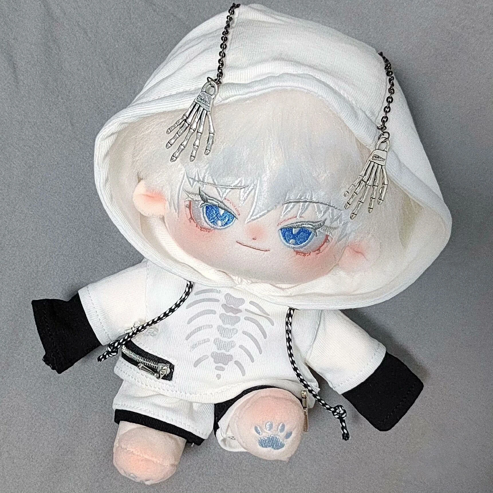 Japan Anime Jujutsu Kaisen Gojo Satoru 20cm Plush Stuffed Doll Body Plushie Pillow Dress up Cosplay Xmas Gift
Japan Anime Jujutsu Kaisen Gojo Satoru 20cm Plush Stuffed Doll Body Plushie Pillow Dress up Cosplay Xmas Gift