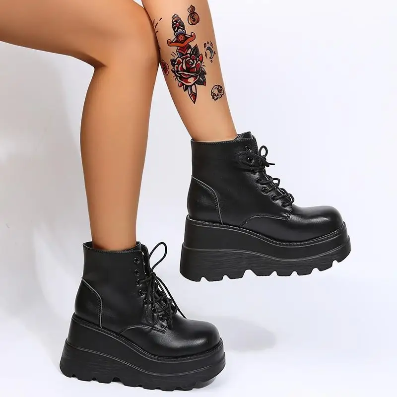 2024 NEW Platform Boots Fashion Women's Shoes Mid-Tube Lace-up Boots Europe & America High Heels Leather Shoes Plus Size 36-43 
2024 NEW Platform Boots Fashion Women's Shoes Mid-Tube Lace-up Boots Europe & America High Heels Leather Shoes Plus Size 36-43