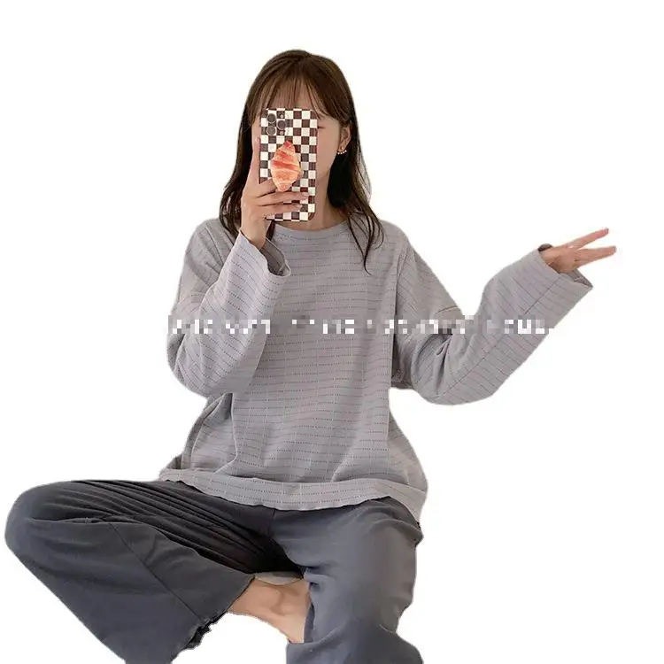 Повседневная простая женская пижама на осень и зиму, немецкий бархатный Матовый круглый вырез, милая горизонтальная штанга, Женская домашн...
Повседневная простая женская пижама на осень и зиму, немецкий бархатный Матовый круглый вырез, милая горизонтальная штанга, Женская домашн...