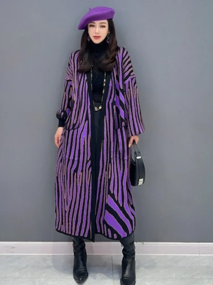 URIOR 2023 Autumn Winter New Women Casual Personalized Cardigan Knitted Large Coat Fashion Loose Purple Women Outwear
URIOR 2023 Autumn Winter New Women Casual Personalized Cardigan Knitted Large Coat Fashion Loose Purple Women Outwear