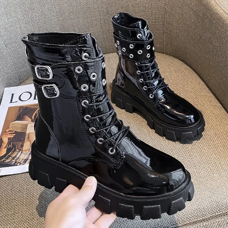 Women's Boots 2022 Autumer New Buckle Mid-Calf Boots Women British Female Boots Thick Bottom Motorcycle Boots Women Zapatos
Women's Boots 2022 Autumer New Buckle Mid-Calf Boots Women British Female Boots Thick Bottom Motorcycle Boots Women Zapatos