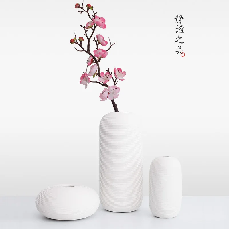 Modern Minimalist Nordic White Ceramic Vase Decoration Chinese Flower Arrangement Dried Flowers and Flowerpot Living Room Soft H
Modern Minimalist Nordic White Ceramic Vase Decoration Chinese Flower Arrangement Dried Flowers and Flowerpot Living Room Soft H