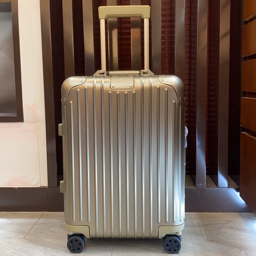 Rim aluminum alloy Men's and Women's Home Travel Box Essential Boarding Box 33 Inch Luggage Box Sports Large Capacity
Rim aluminum alloy Men's and Women's Home Travel Box Essential Boarding Box 33 Inch Luggage Box Sports Large Capacity