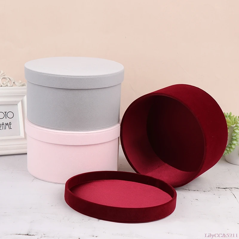 Velvet Round Flowers Box Gift Box Fresh Real Flowers Arranged In Elegant Box for Preserved Roses Wedding Decor Florist Supplies
Velvet Round Flowers Box Gift Box Fresh Real Flowers Arranged In Elegant Box for Preserved Roses Wedding Decor Florist Supplies
