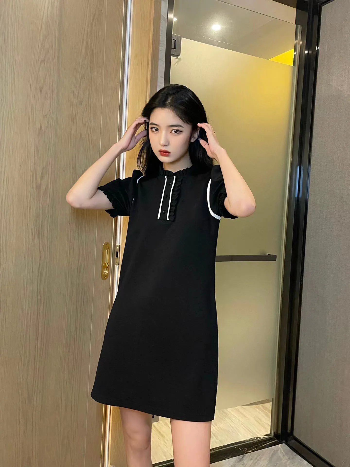 Fashion casual dress women's 2022 summer new embroidered logo slim cover meat thin medium length skirt children
Fashion casual dress women's 2022 summer new embroidered logo slim cover meat thin medium length skirt children