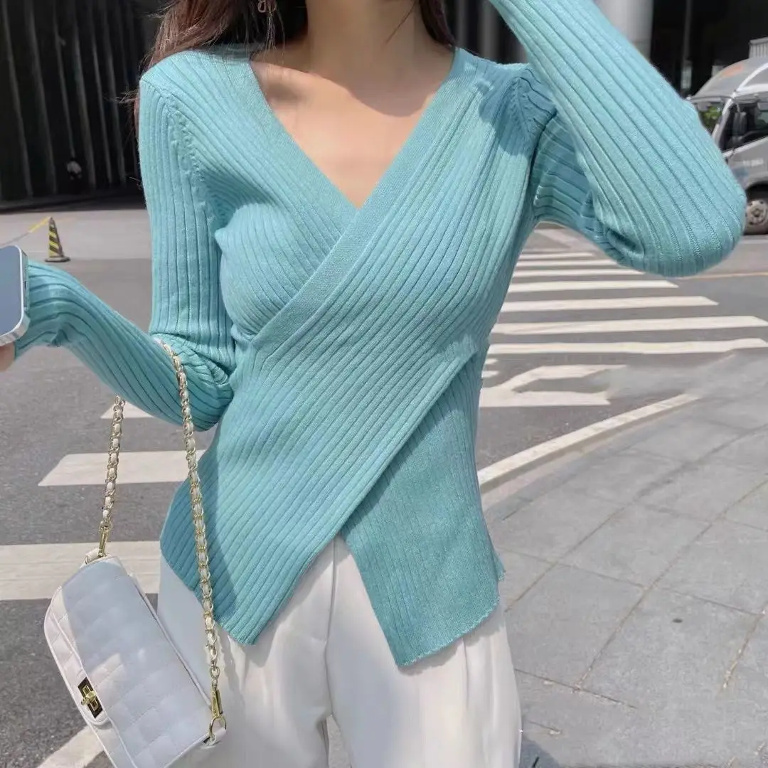Bright Sexy Slits Knit Pullover Low V Collar Sweater Women's T-shirt Sweaters for Women Pull Slim Top Cloth Shirt Clothes Tights
Bright Sexy Slits Knit Pullover Low V Collar Sweater Women's T-shirt Sweaters for Women Pull Slim Top Cloth Shirt Clothes Tights