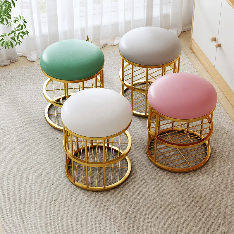 Household Modern and Minimalist Sofa Stool, Coffee Table, Small Bench, Creative Circular Shoe Changing Stool In Living Room
Household Modern and Minimalist Sofa Stool, Coffee Table, Small Bench, Creative Circular Shoe Changing Stool In Living Room