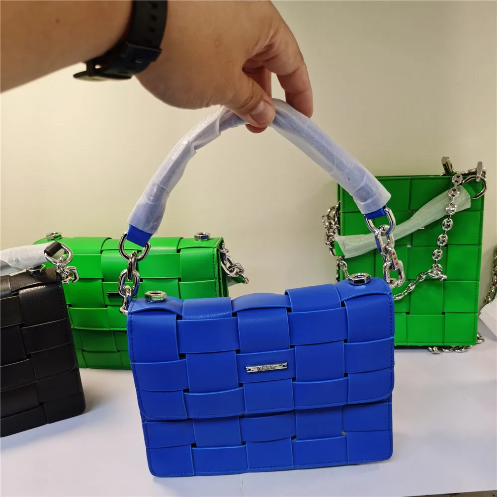 Summer Fashion Braid Handbag Woven Shoulder Bag Small Box Bag Trendy Niche Design Mobile Phone Bag
Summer Fashion Braid Handbag Woven Shoulder Bag Small Box Bag Trendy Niche Design Mobile Phone Bag