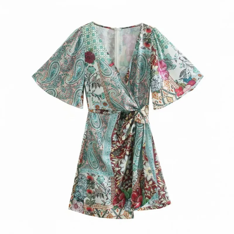 Spring Summer bohemian Ethnic Style V-neck Short-sleeve Waist-tie Patchwork Dress 2022 Women's New Holiday Casual Fashion Chic
Spring Summer bohemian Ethnic Style V-neck Short-sleeve Waist-tie Patchwork Dress 2022 Women's New Holiday Casual Fashion Chic