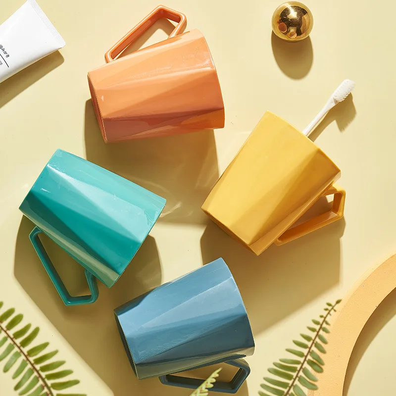 Creative Couple Wash Cup Multi-function Drinking Cup Toothbrush Cup Household Simple Solid Color Toothbrush Cup With HandleLC398
Creative Couple Wash Cup Multi-function Drinking Cup Toothbrush Cup Household Simple Solid Color Toothbrush Cup With HandleLC398