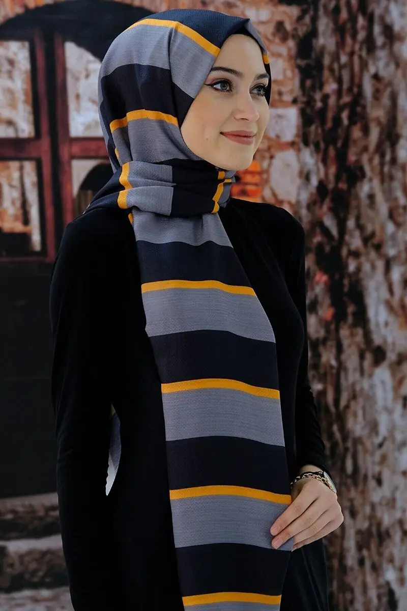 Women patterned cotton shawl Muslim Fashion Custom Printed Hijab Turkey Production Quality Fabric
Women patterned cotton shawl Muslim Fashion Custom Printed Hijab Turkey Production Quality Fabric
