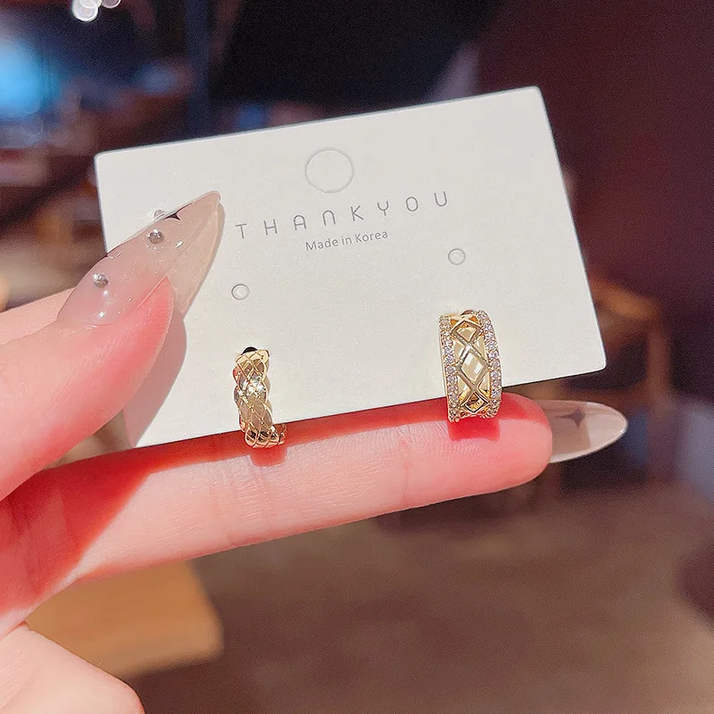 Wholesale Creative Studs Ear Clip Non-Pierced Earrings Women's Dropshipping Jewelry Women Fashion Gift
Wholesale Creative Studs Ear Clip Non-Pierced Earrings Women's Dropshipping Jewelry Women Fashion Gift