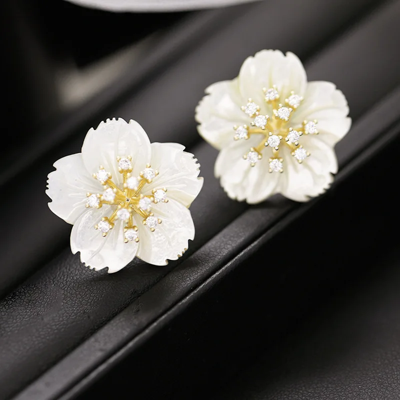 Planet Jewelry S925 Silver Needle Zircon Shell Flower Stud Earrings For Women Mother Shell Sunflower Vintage Stud Earrings
Planet Jewelry S925 Silver Needle Zircon Shell Flower Stud Earrings For Women Mother Shell Sunflower Vintage Stud Earrings