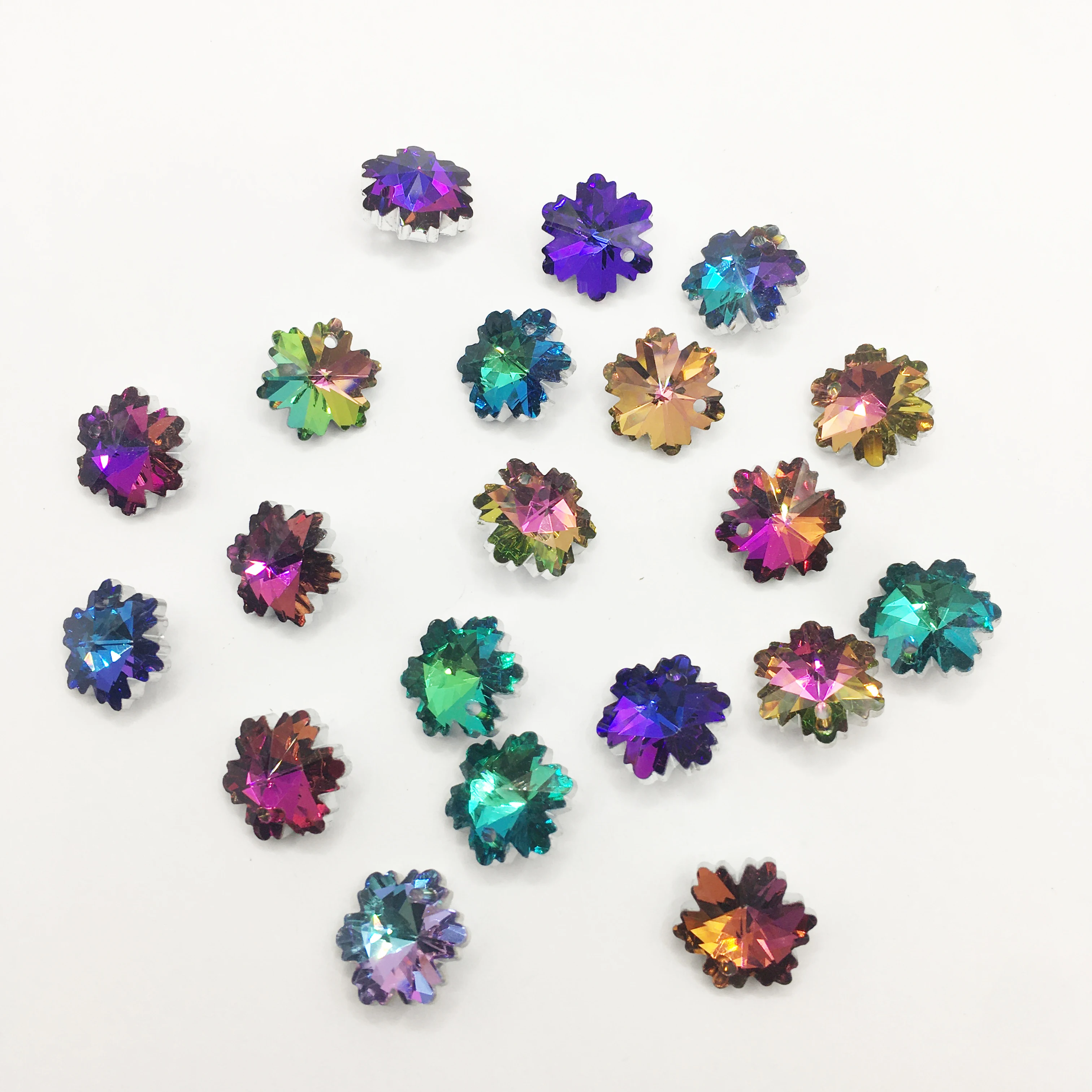 6Pcs 14mm AB Color Snowflake Shape Beads Crystal Glass Beads For DIY Necklace Bracelet Handmade Needlework Accessory
6Pcs 14mm AB Color Snowflake Shape Beads Crystal Glass Beads For DIY Necklace Bracelet Handmade Needlework Accessory