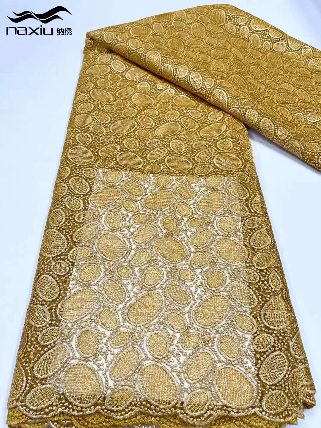 Madison Nigerian Lace Fabric 2023 High Quality Lace African Lace Fabric Cotton Lace Guipure Cord Lace Fabric For Wedding Party
Madison Nigerian Lace Fabric 2023 High Quality Lace African Lace Fabric Cotton Lace Guipure Cord Lace Fabric For Wedding Party