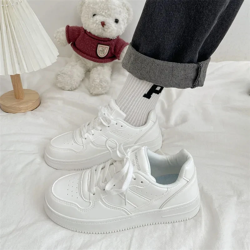 New Sneakers Women Solid Color Lace-up Flat Bottom Small White Shoes Thick Soles Round Toe Shoes Woman Student Board Shoes
New Sneakers Women Solid Color Lace-up Flat Bottom Small White Shoes Thick Soles Round Toe Shoes Woman Student Board Shoes