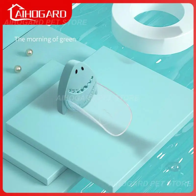 Lengthen Water Diverter Suitable For Babies Splash Prevention Guide Channel Extender Cartoonish Faucet Extender Lovely 
Lengthen Water Diverter Suitable For Babies Splash Prevention Guide Channel Extender Cartoonish Faucet Extender Lovely