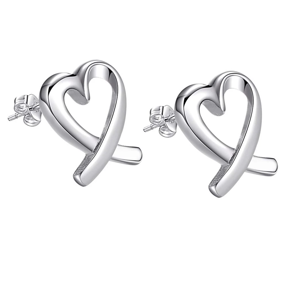 925 Silver Plated Hot Selling Popular Earrings Foreign Trade Heart-Shaped Simple For Ladies Exquisite Gift New Brand 2022
925 Silver Plated Hot Selling Popular Earrings Foreign Trade Heart-Shaped Simple For Ladies Exquisite Gift New Brand 2022