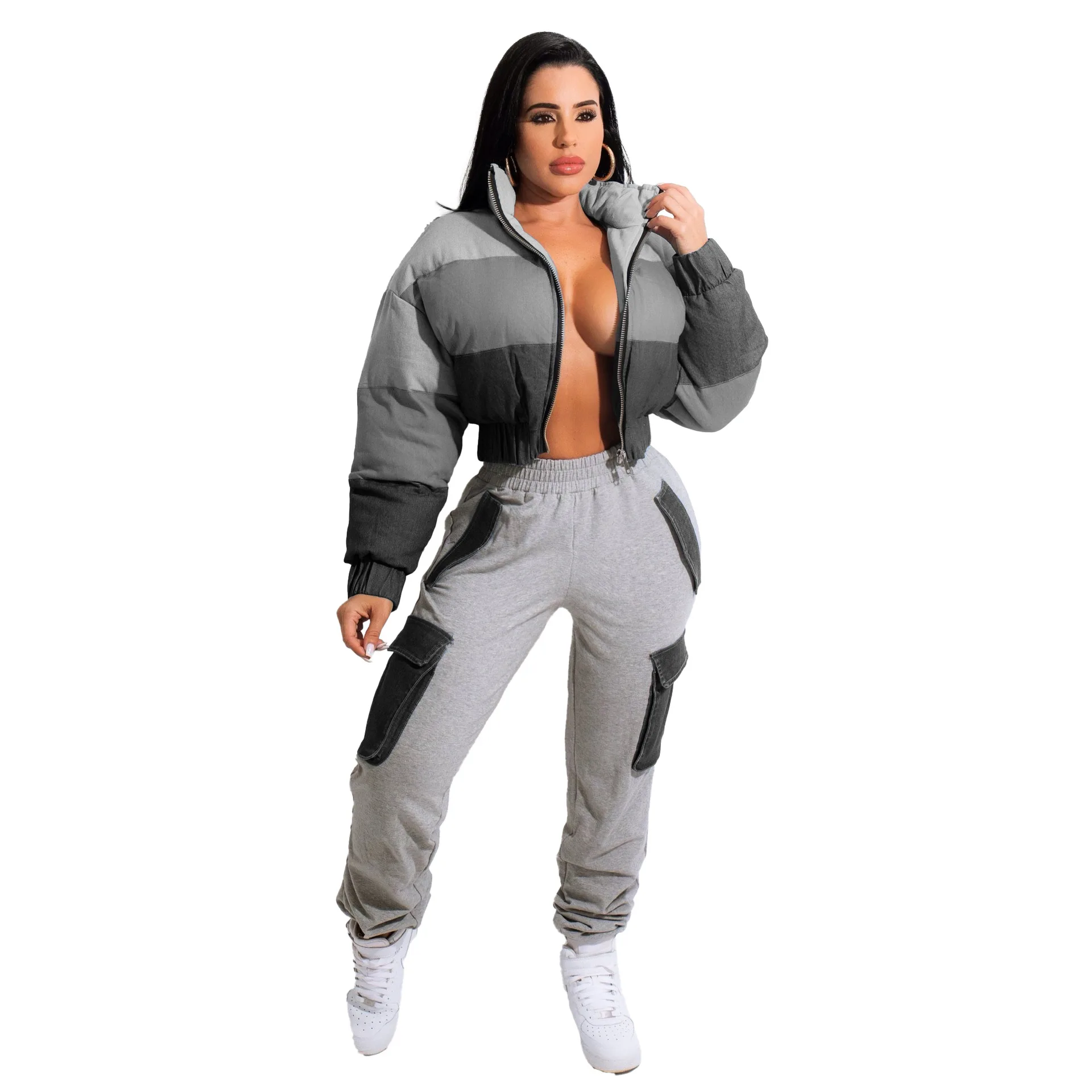 Женская Повседневная джинсовая куртка DEARIRIS с градиентом и пэчворком 
Женская Повседневная джинсовая куртка DEARIRIS с градиентом и пэчворком