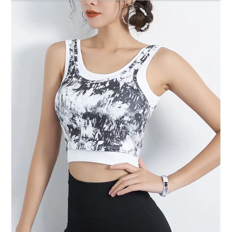 Yoga Sports Vest Bra for Women New Slim O-neck Fake Two-piece Sleeveless Quick-drying Shockproof Running Fitness Chest Pad Top
Yoga Sports Vest Bra for Women New Slim O-neck Fake Two-piece Sleeveless Quick-drying Shockproof Running Fitness Chest Pad Top