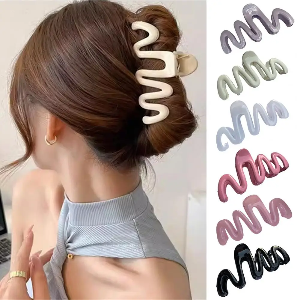 Women Hair Claw Hollow Out Wave Shape Strong Claw Anti-slip Smooth Hair Fixation Decoration Anti-break Hair Accessory
Women Hair Claw Hollow Out Wave Shape Strong Claw Anti-slip Smooth Hair Fixation Decoration Anti-break Hair Accessory
