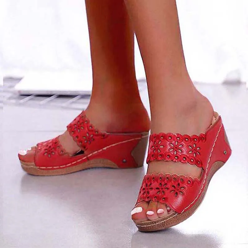 2022 Fashion New Sandals Women Comfortable Open Toe Beach Sandals Ladies Plus Size Wedge Sandals Female Slippers Retro Footwear
2022 Fashion New Sandals Women Comfortable Open Toe Beach Sandals Ladies Plus Size Wedge Sandals Female Slippers Retro Footwear