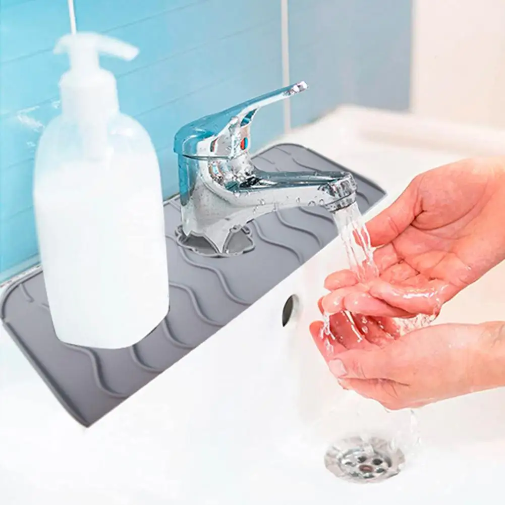 Kitchen Faucet Mat Sink Splash Pad Drain Pad Foldable Buckle Automatic Draining Soft Space Saving Sink Splash Guard
Kitchen Faucet Mat Sink Splash Pad Drain Pad Foldable Buckle Automatic Draining Soft Space Saving Sink Splash Guard
