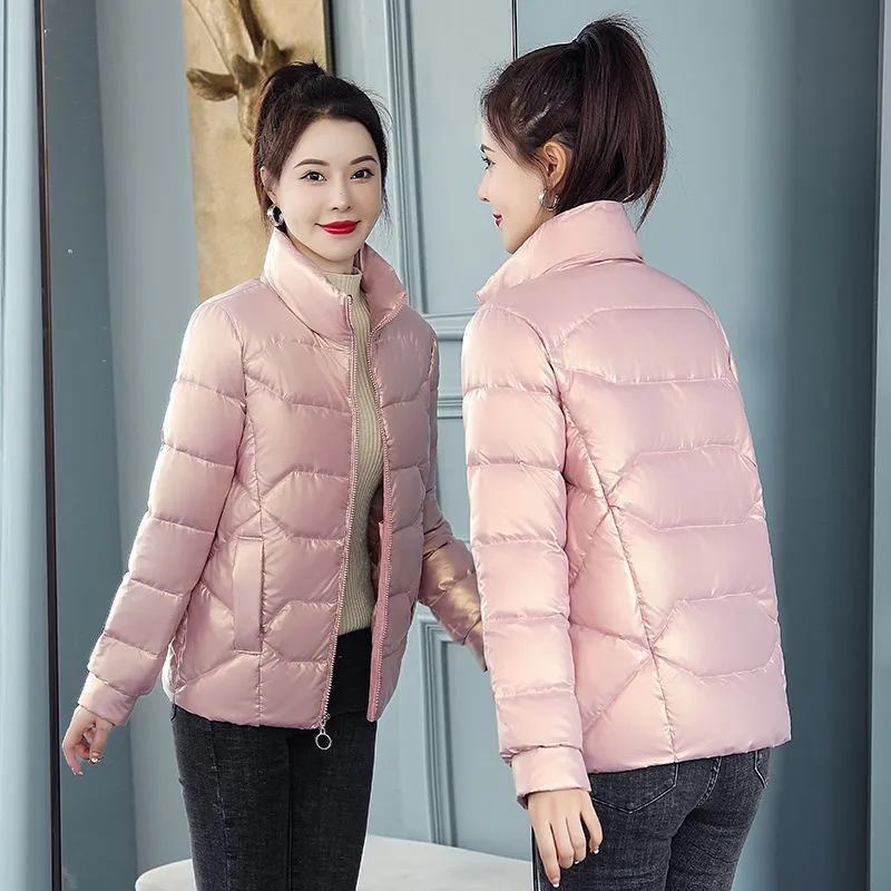 2023 New Women Spring Jackets Women's Lightweight Water-Resistant Packable 3D Print Stand Collar Coat Down Short Jacket M562
2023 New Women Spring Jackets Women's Lightweight Water-Resistant Packable 3D Print Stand Collar Coat Down Short Jacket M562