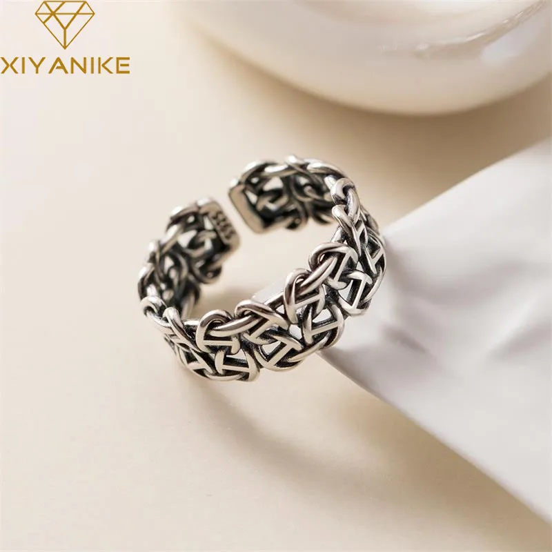 DAYIN Vintage Thai Silver Openwork Cuff Finger Rings For Women Girl Fashion New Punk Jewelry Ladies Gift Party Anillos Mujer
DAYIN Vintage Thai Silver Openwork Cuff Finger Rings For Women Girl Fashion New Punk Jewelry Ladies Gift Party Anillos Mujer
