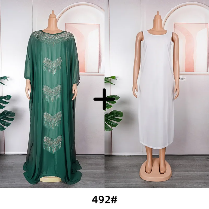 Abayas для женщин Дубай Роскошные 2023 шифоновые Boubou мусульманское модное платье Caftan Marocain свадебные вечерние платья халат Djellaba Femme
Abayas для женщин Дубай Роскошные 2023 шифоновые Boubou мусульманское модное платье Caftan Marocain свадебные вечерние платья халат Djellaba Femme