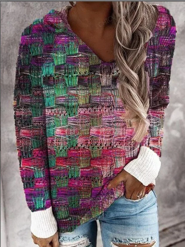 2021 Spring and autumn new women's European and American knitted sweater with a hat section dyed colorful sweater women
2021 Spring and autumn new women's European and American knitted sweater with a hat section dyed colorful sweater women