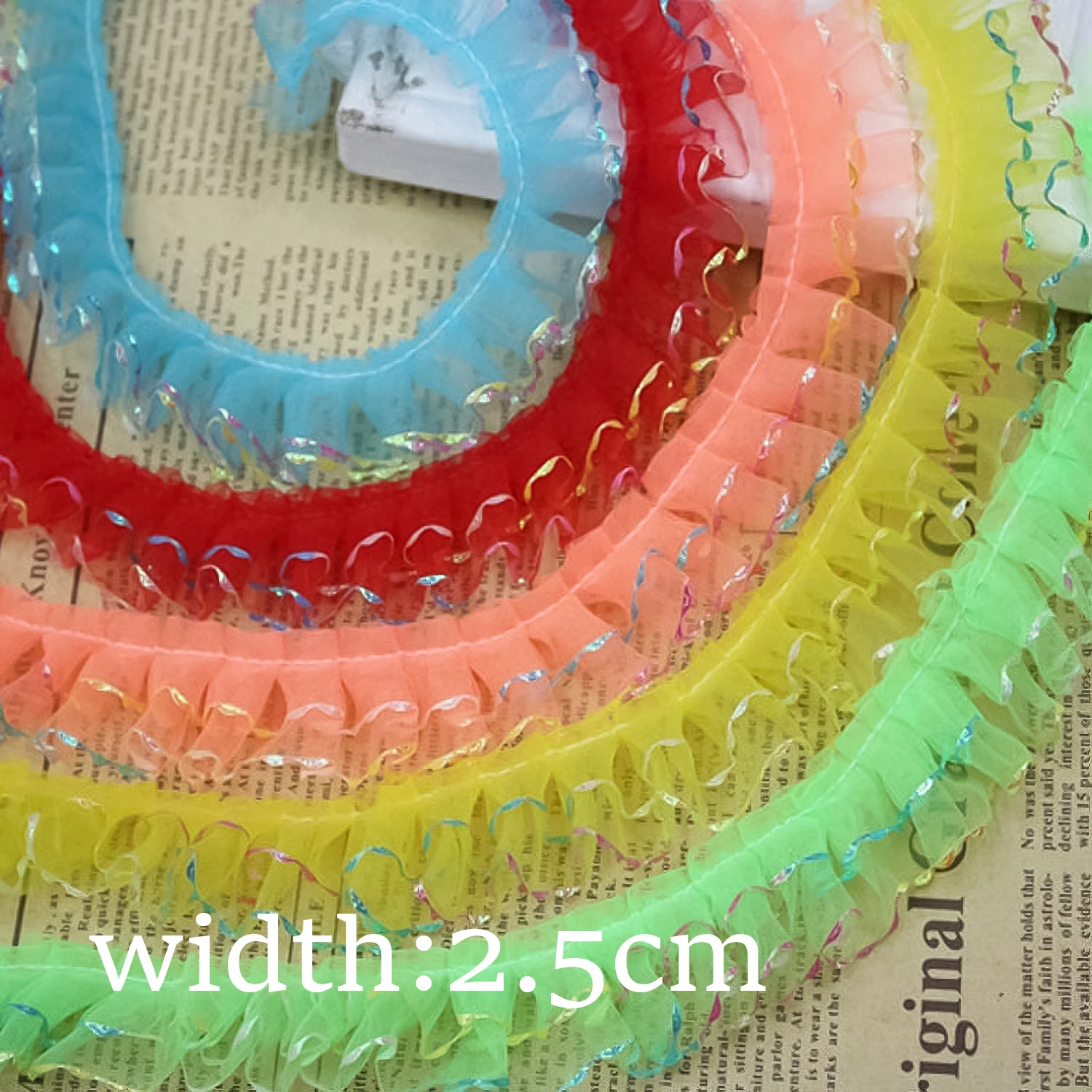 2.5Cm Colorful Wave Organza Ruffled Lace Trim With Double-Layered For Toys Skirt Clothing Embellishment And Sewing Supplies
2.5Cm Colorful Wave Organza Ruffled Lace Trim With Double-Layered For Toys Skirt Clothing Embellishment And Sewing Supplies