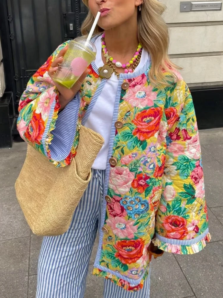 Parkas Demi-season Jacket Flower Print Autumn Winter New Y2K Women's Clothing Fashion Long Bell Sleeve Tops Jacket Loose Coat
Parkas Demi-season Jacket Flower Print Autumn Winter New Y2K Women's Clothing Fashion Long Bell Sleeve Tops Jacket Loose Coat