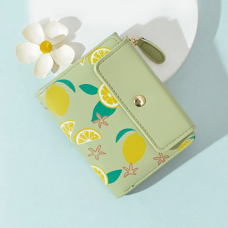 New Women Wallets Mini Designer Pu Leather Cartoon Fruit Printing Short Purses for Outdoor Female Girl Gift Students Coin Bag
New Women Wallets Mini Designer Pu Leather Cartoon Fruit Printing Short Purses for Outdoor Female Girl Gift Students Coin Bag