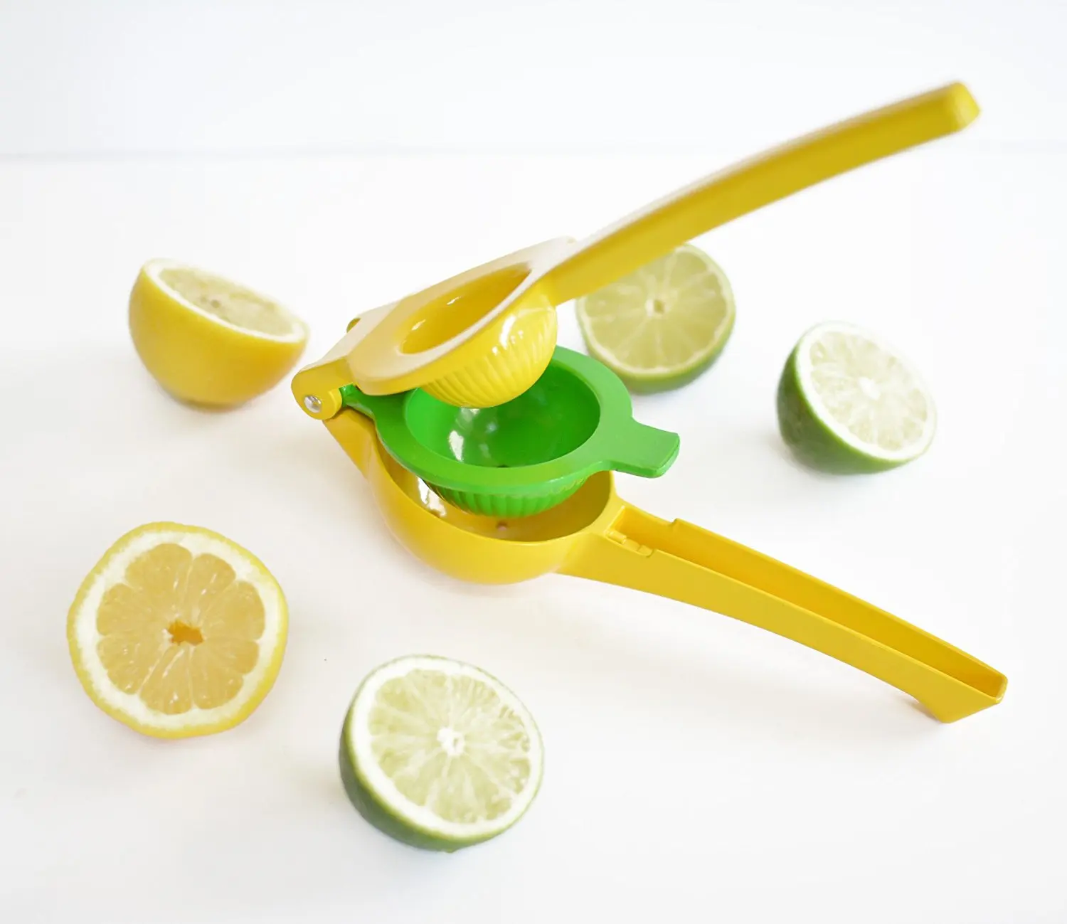 Premium Quality Zine-alloy Lemon Squeezer, Citrus Juicer, Manual Press for Extracting the Most Juice Possible
Premium Quality Zine-alloy Lemon Squeezer, Citrus Juicer, Manual Press for Extracting the Most Juice Possible