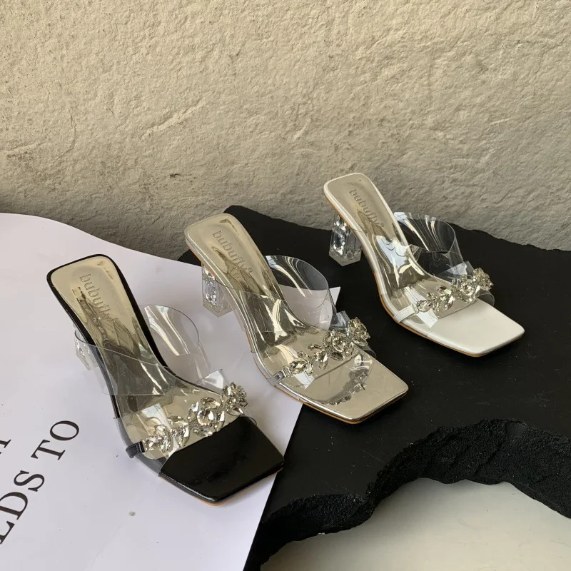 Туфли женские на высоком каблуке, шлепанцы, квадратный каблук, блестящие прозрачные, модная модель Лето 2023 
Туфли женские на высоком каблуке, шлепанцы, квадратный каблук, блестящие прозрачные, модная модель Лето 2023