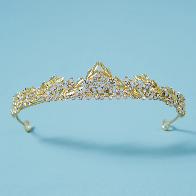Элегантная Ослепительная золотистая тиара с полным модным стилем, разработанная для женской фотолаборатории
Элегантная Ослепительная золотистая тиара с полным модным стилем, разработанная для женской фотолаборатории