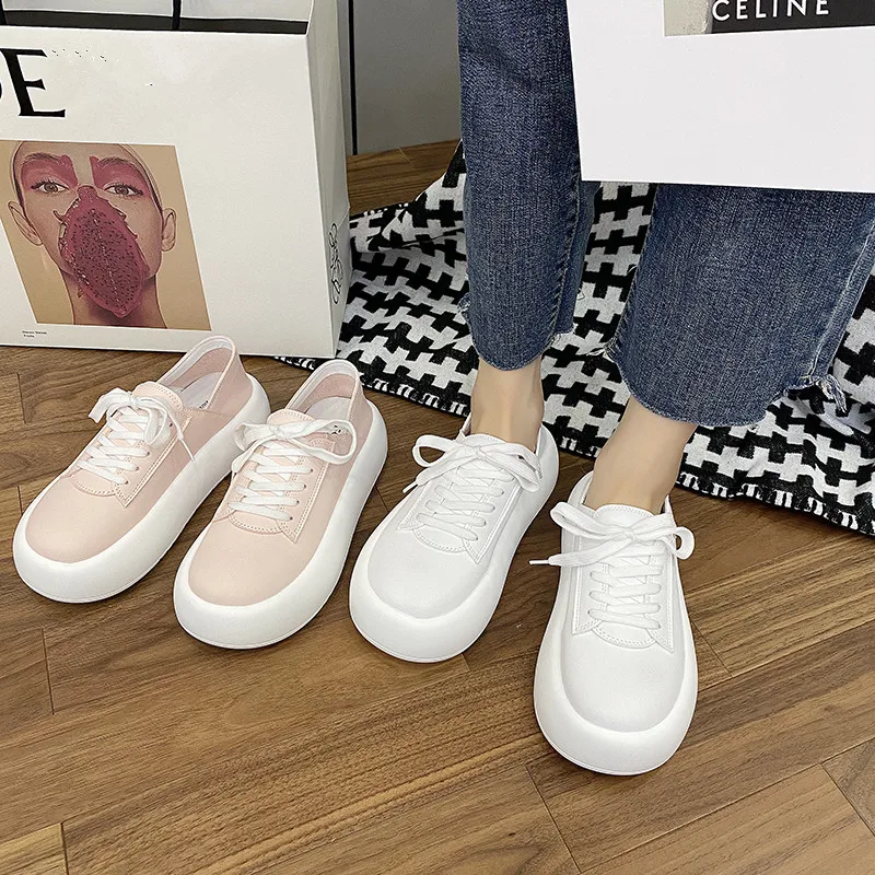 Кроссовки женские универсальные с круглым носком, повседневная обувь на платформе, криперы, лето-осень 2022
Кроссовки женские универсальные с круглым носком, повседневная обувь на платформе, криперы, лето-осень 2022