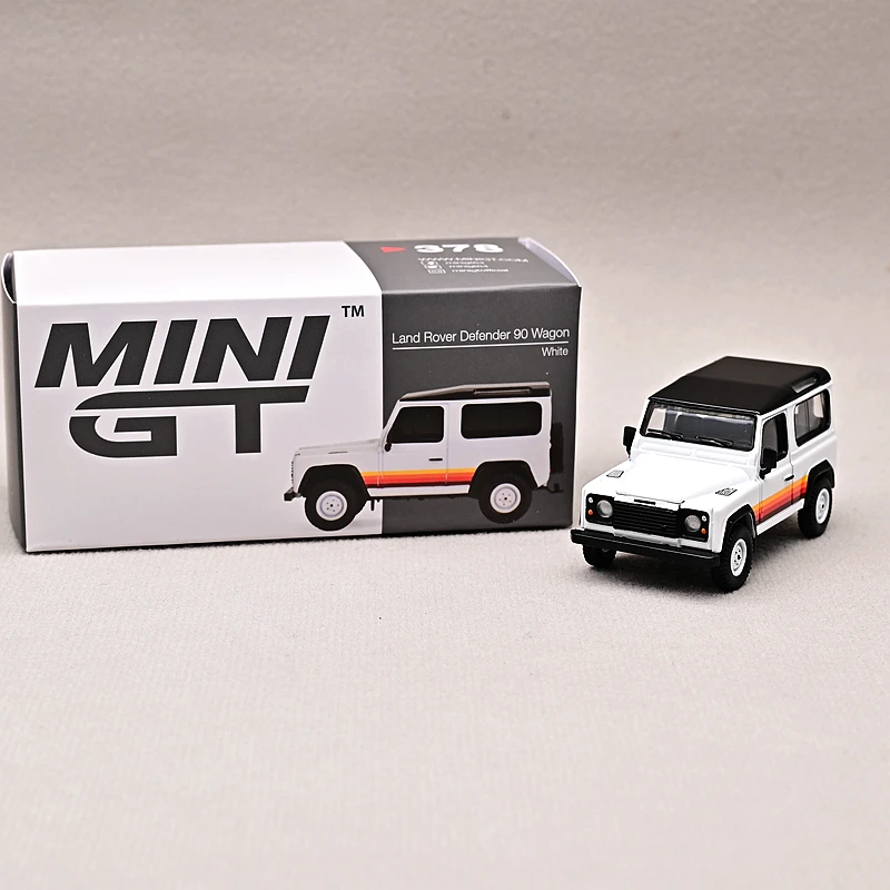 Литая модель внедорожника Land Rover Defender 90 MINI GT 1/64 в масштабе, модель автомобиля из сплава, коллекционная игрушка, подарок, сувенирный дисплей
Литая модель внедорожника Land Rover Defender 90 MINI GT 1/64 в масштабе, модель автомобиля из сплава, коллекционная игрушка, подарок, сувенирный дисплей